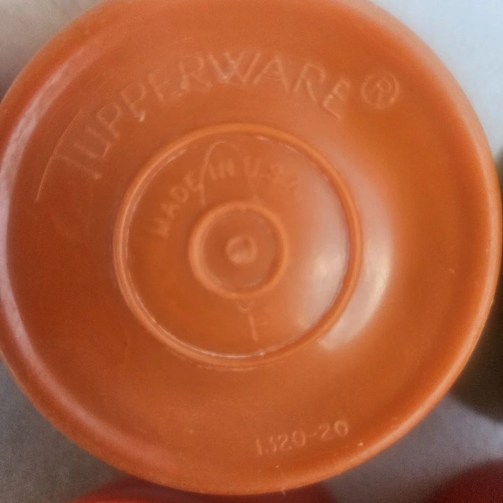 Tupperware 8oz 6oz Tumblers Plastic Cups Avocado Green Orange 1320 Set of 4